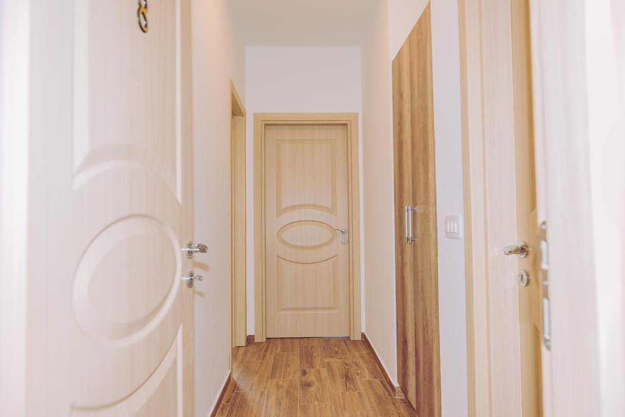 סוטומורה Apartments Krstovic מראה חיצוני תמונה